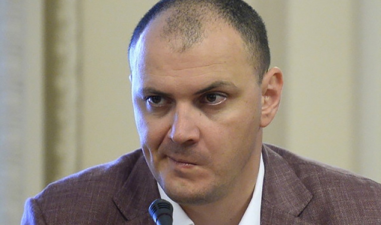 Sebastian Ghiță a mers cu „cucuveaua mov
