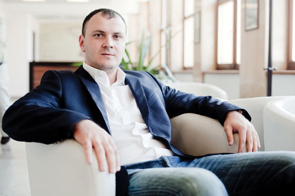 Sebastian Ghiță vrea să fie audiat de DNA prin videoconferință