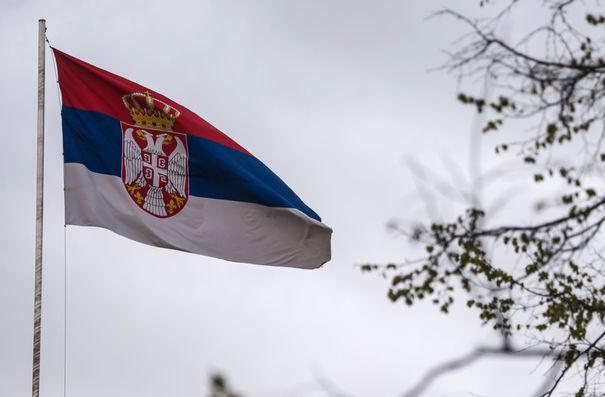 Serbia îşi retrage personalul diplomatic din cadrul ambasadei sale din Macedonia