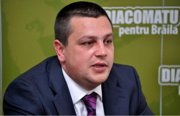 Sergiu Diacomatu şi alţi doi foşti membri din comisia ANRP au fost reţinuţi în dosarul despăgubirii ilegale