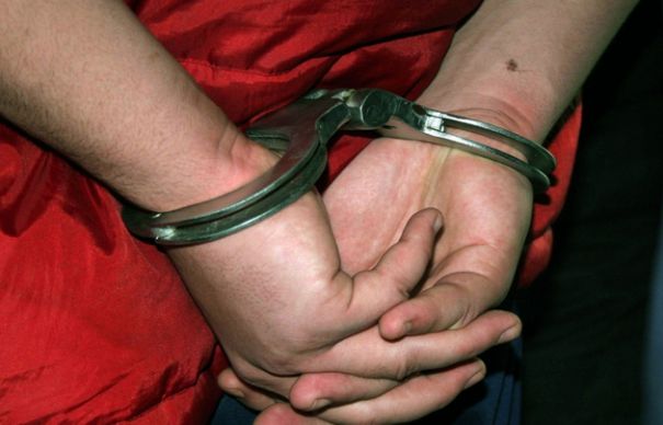 Si violata si cu banii luati. Un barbat de 39 de ani a siluit si jefuit o femeie de 53 de ani