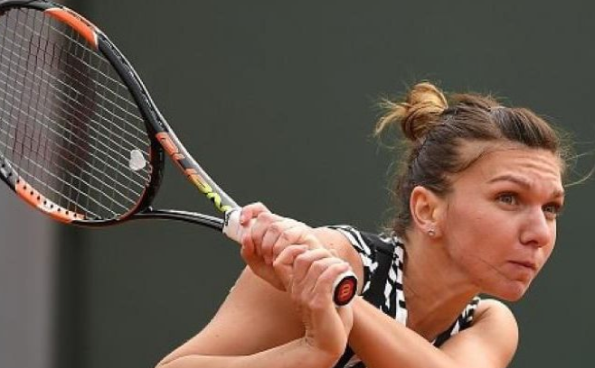 Simona Halep, „out