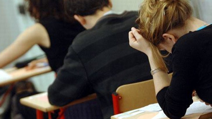 Simulare BAC Fizică 2016. Subiectele şi baremul de corectare