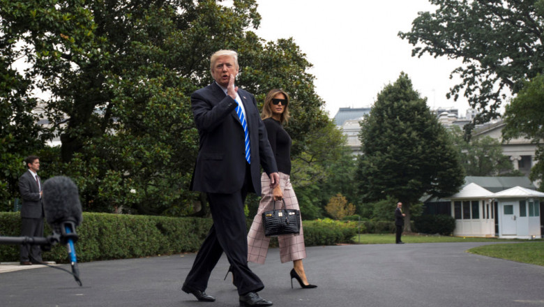 Soții Trump îl desemneaza pe șeful servitorilor Casei Albe să-i întâmpine pe soții Biden