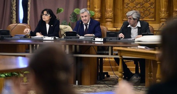 Soluţiile procurorului, infirmate de superiorul ierarhic, dacă sunt apreciate netemeinice