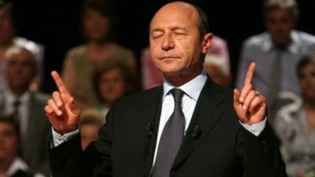 Sondajul lui Traian Băsescu o plasează pe Dăncilă peste Barna