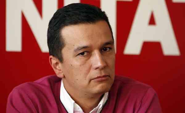 Sorin Grindeanu face schimbari in functiile din MAI si MApN