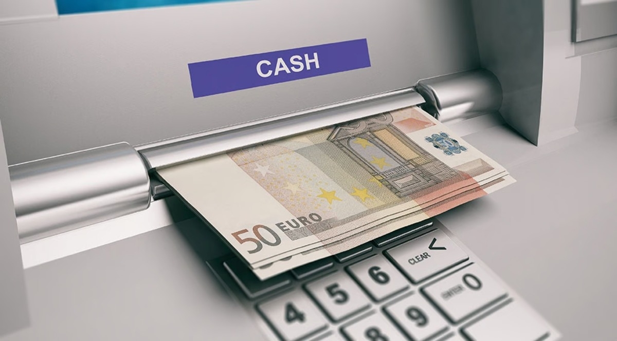 Spania limitează drastic circulația banilor cash - Amenzi de până la 150.000 de euro