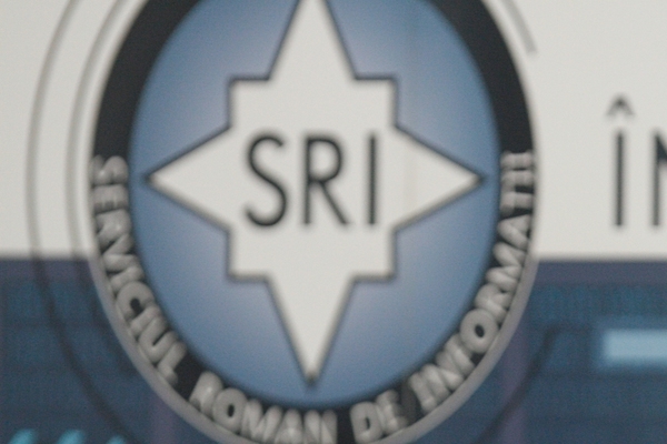 SRI: 10 persoane suspectate de terorism, declarate indezirabile pe teritoriul României, în 2015