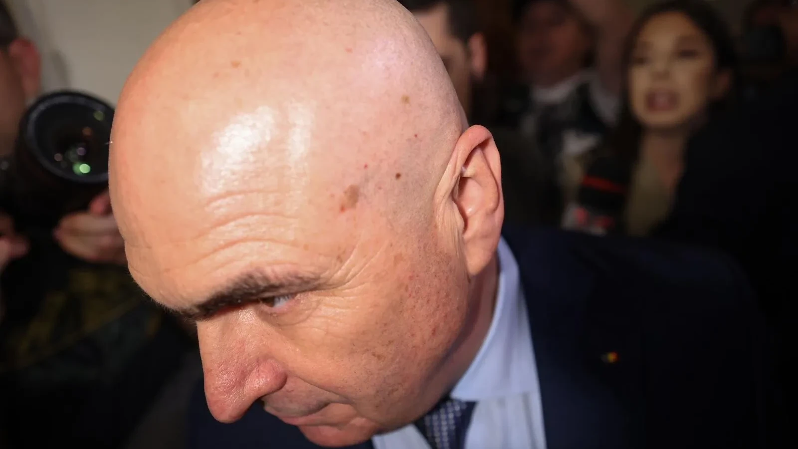 Stenograme PNL - Iftime îl compară pe Veștea cu Bolojan: „Oamenii din partid nu sunt de neînlocuit”. Gorghiu acuză „contraperformanțele” lui Bolojan