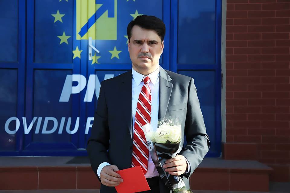 Stochiţă, de 1 aprilie, despre Primăria Sectorului 5: „Eu voi candida din partea PNL, iar Vanghelie din partea PSD!