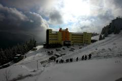 Stratul de zăpadă se apropie de 30 cm în Prahova