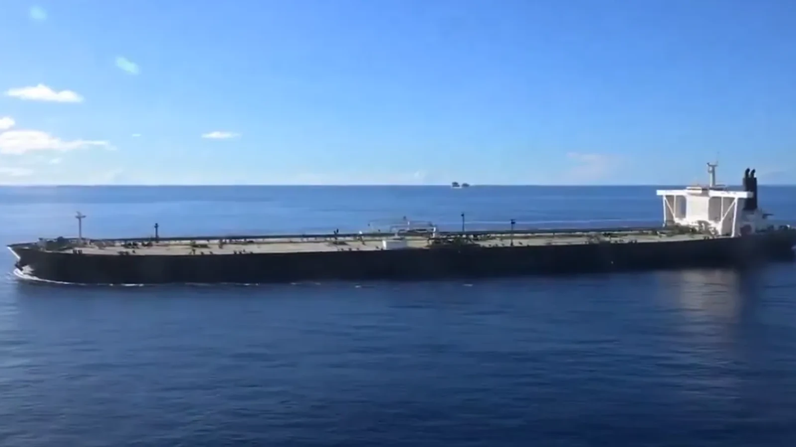 SUA au confiscat un petrolier care se îndrepta spre China: Transporta petrol provenit din Iran
