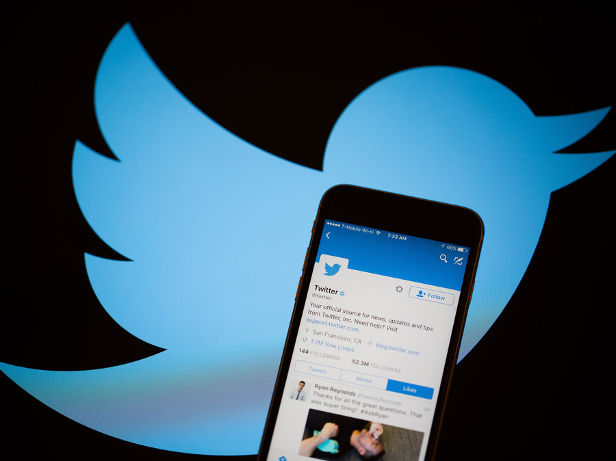 Sute de mii de conturi Twitter închise