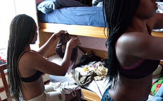 Sute de milioane de euro din prostituţia impusă de mafia nigeriană: „Au tranşat-o. Nu mai poţi găsi cadavrul