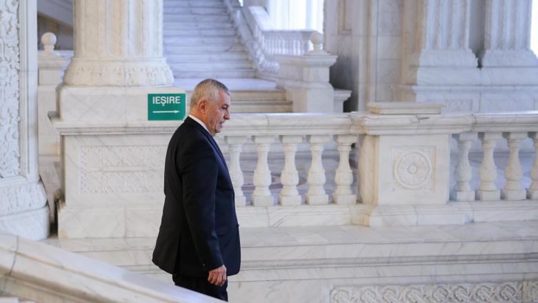 Tăriceanu ar putea fi vizat de un nou dosar pentru abuz în serviciu. Parchetul a deschis o anchetă in rem