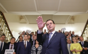 Tabere rescrise în PNL. Filiale decapitate pentru liberalii din preajma lui Orban