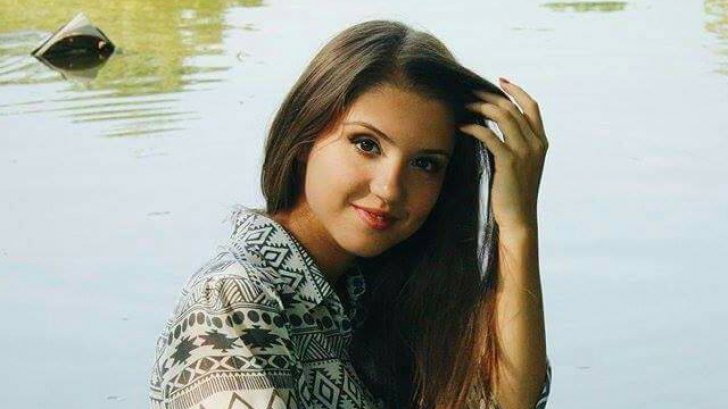 Teodora, fata de 20 de ani cu o boala rara, s-a stins. Ea purta în corp embrionul fratelui geamăn