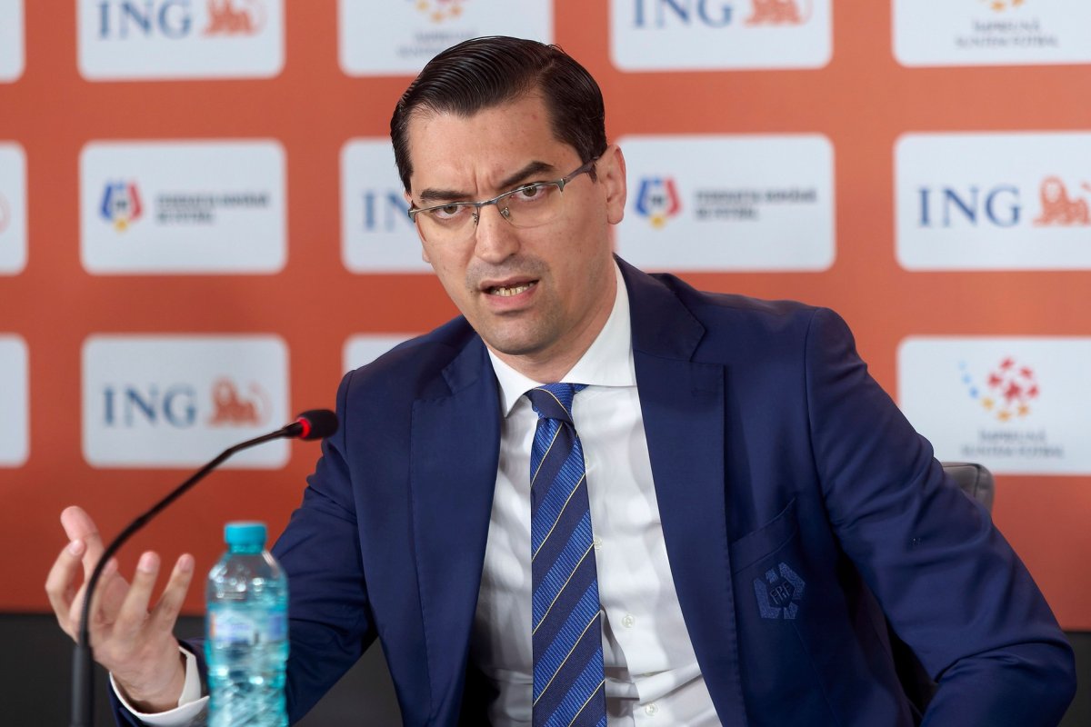 Terenul de fotbal al fratelui lui Răzvan Burleanu, focar de scandal împotriva unui întreg cartier din Focșani