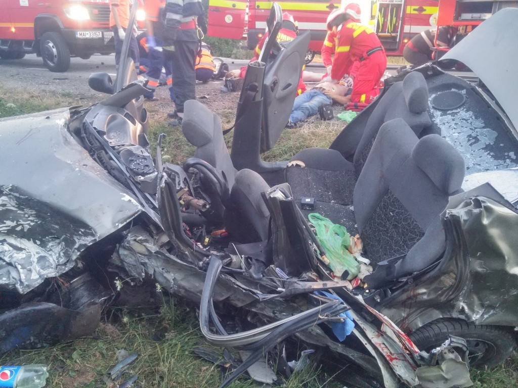 Teribil accident de circulație în Satu Mare. 3 morți și 4 răniți