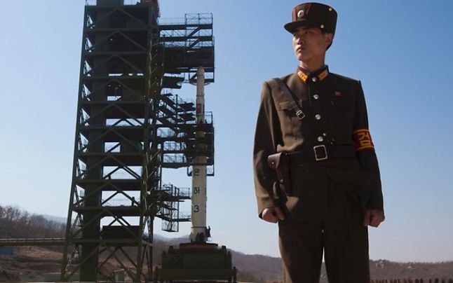 Test esuat: Coreea de Nord a vrut să sărbătorească ziua fondatorului Kim Ir Sen cu o rachetă balistica