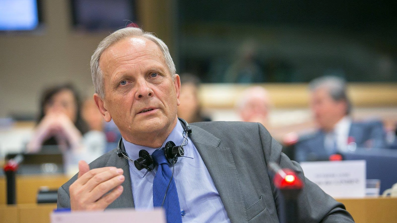 Theodor Stolojan face praf planul lui Bolojan pentru reforma din administrație: Măsuri pompieristice!
