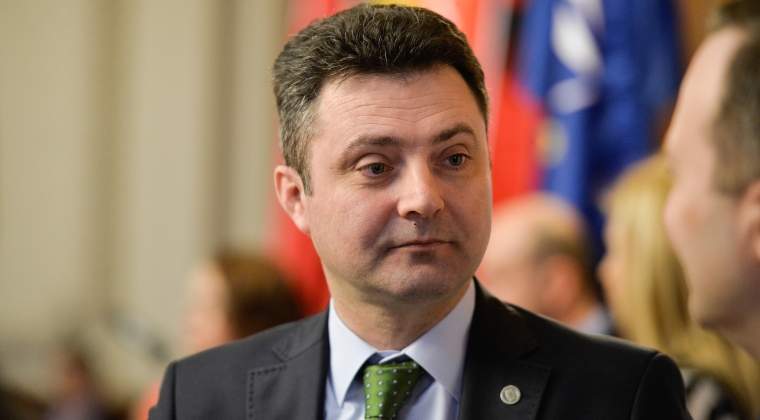 Tiberiu Nitu, dupa acuzatiile de folosire de coloane oficiale: Am beneficiat doar de masurile prevazute de lege