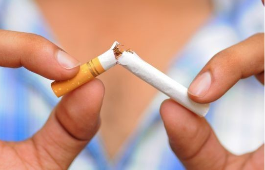 Tigarile mentolate si cele cu arome, interzise. De cand nu le vom mai gasi in magazine