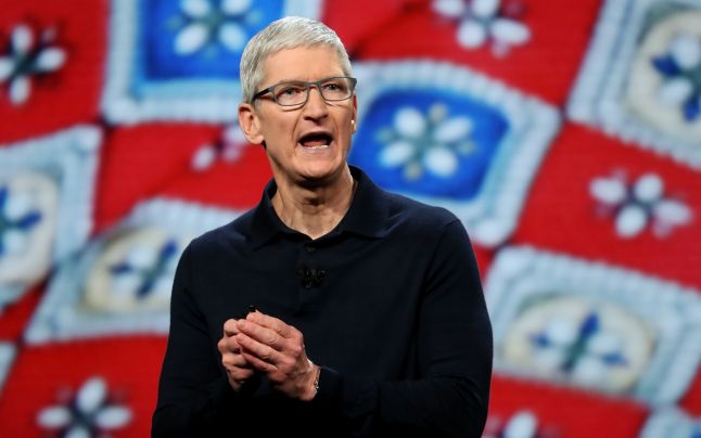 Tim Cook, CEO al Apple: „Să fiu homosexual este cel mai mare dar pe care mi l-a făcut Dumnezeu