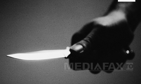 Timişoara. Un elev a înjunghiat pe stradă un tânăr. Victima a murit pe masa de operaţie