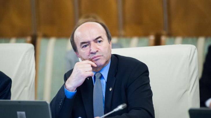 Toader: Pragul pentru abuzul în serviciu, stabilit după dezbateri cu profesioniștii și societatea