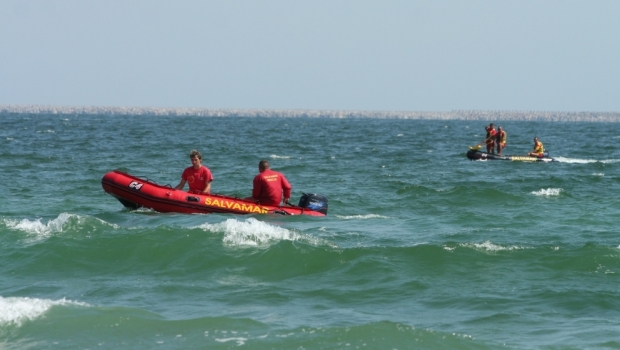 Tragedie pe litoral. Un bărbat a murit şi altul e în stare gravă, după ce s-au aventurat în mare