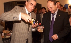 Traian Băsescu a făcut circ la TV: