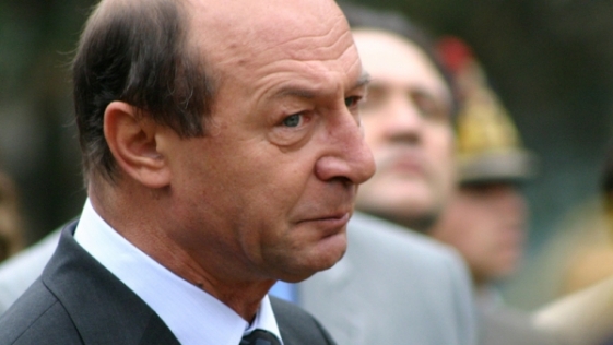 Traian Basescu despre consultarile lui Iohannis: