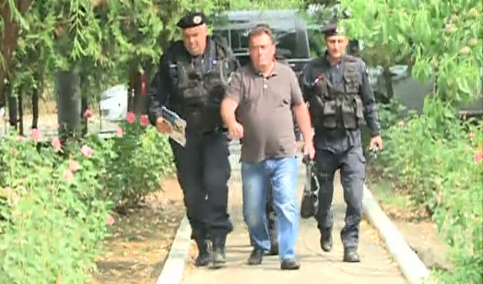 Trei şefi din cadrul IPJ Prahova au fost reţinuţi de DNA