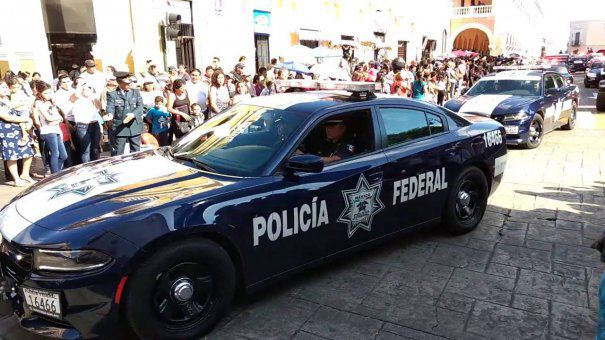 Trei studenți uciși de o grupare criminală. Cadavrele dizolvate în acid