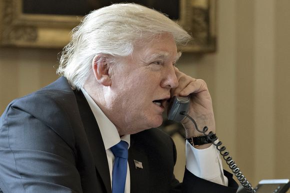 Trump a oferit informații despre decizia sa privind acordul nuclear cu Iranul