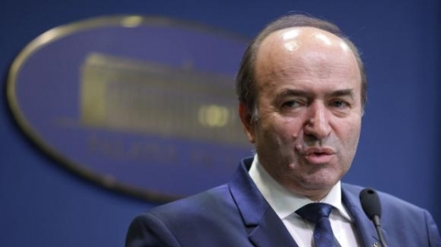 Tudorel Toader: Avem un program de construcţie de arhive. Vor fi 15 arhive, la nivelul fiecărei curţi de apel
