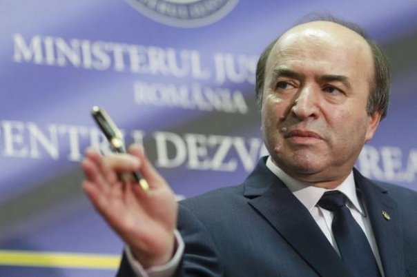 Tudorel Toader, despre revocarea sefei DNA. Declaratii de ultim moment