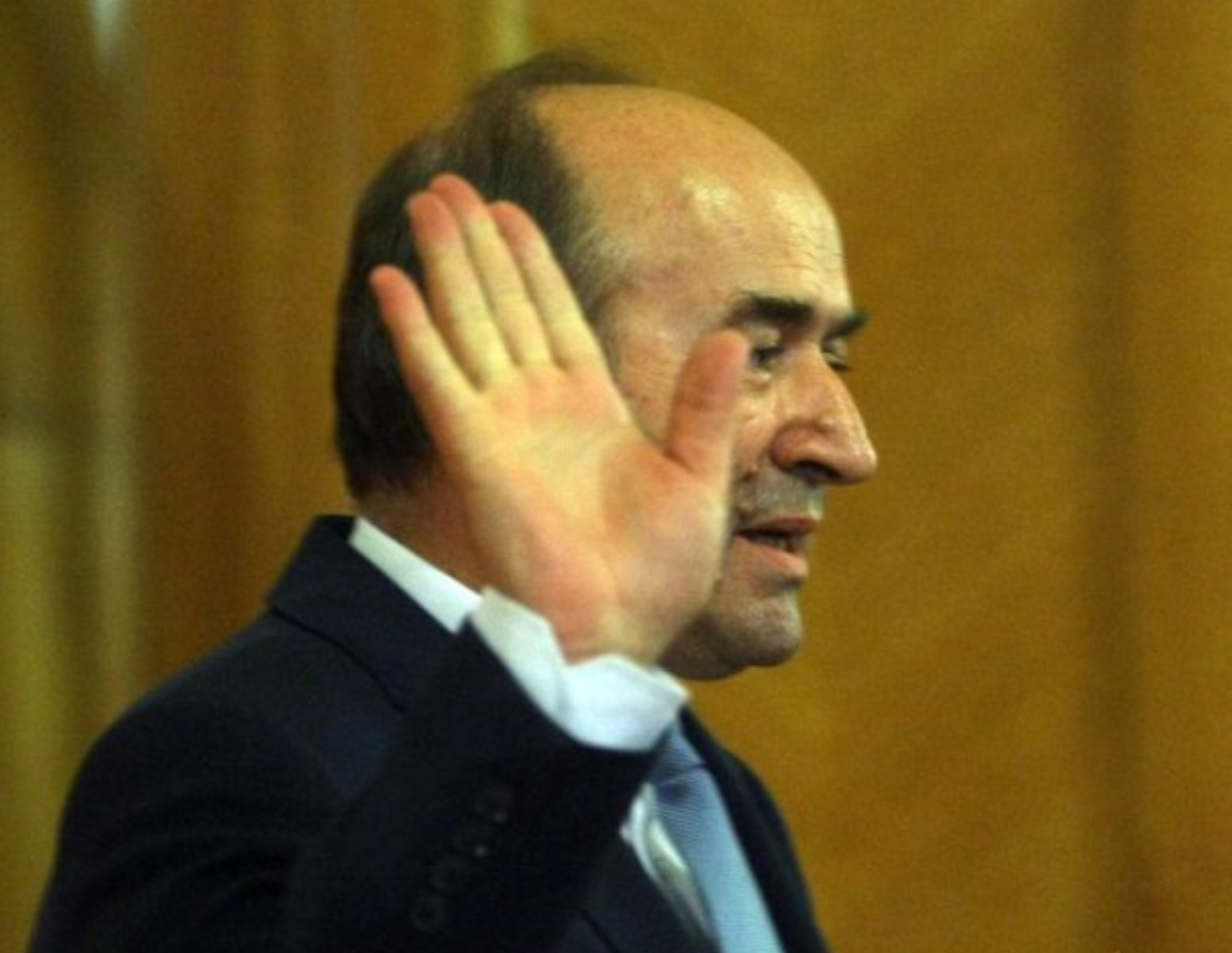 Tudorel Toader, în mijlocul unui scandal monstru, in care s-a utilizat forța