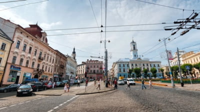 Ucraina închide mai multe licee cu predare în limba română. Măsura stârnește îngrijorare și revoltă în comunitatea românească