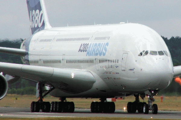 UE contestă oficial faptul că ar fi acordat subvenţii excesive grupului Airbus