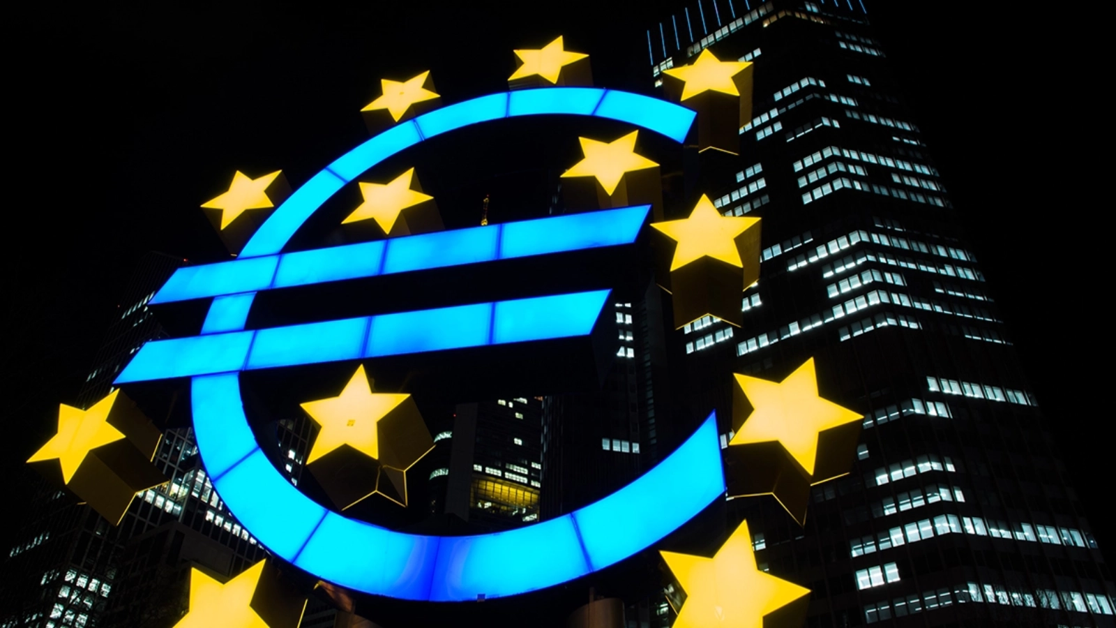 UE vrea Euro digital cat mai repede. Un CBDC care va controla toate finațele cetațenilor prin aceasta moneda programabilă