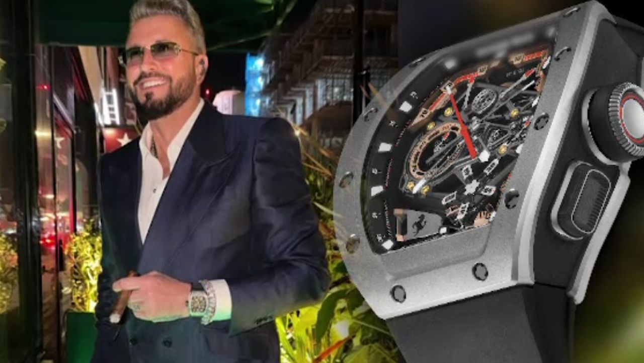 Uite-l și p-ăsta ce gargară are cu ceasul lui de 2 milioane de lire sterline. Bruce Lee de Cravedia s-a bătut cu unii care i-au dat la operatie!