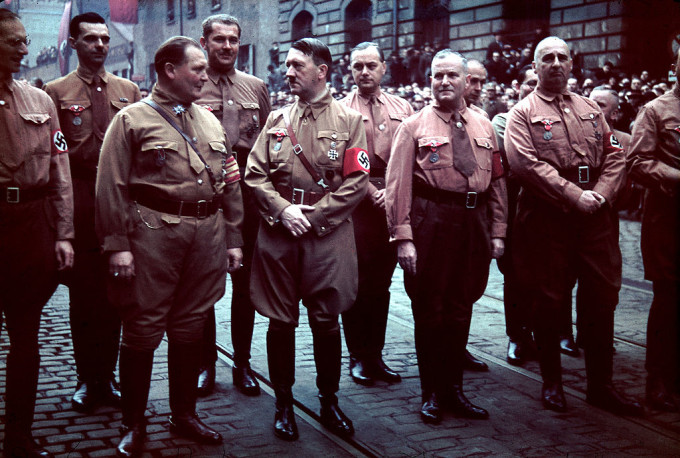 Ultimele cuvinte ale lui Hitler înainte să se sinucidă. Dezvăluirea pilotului său