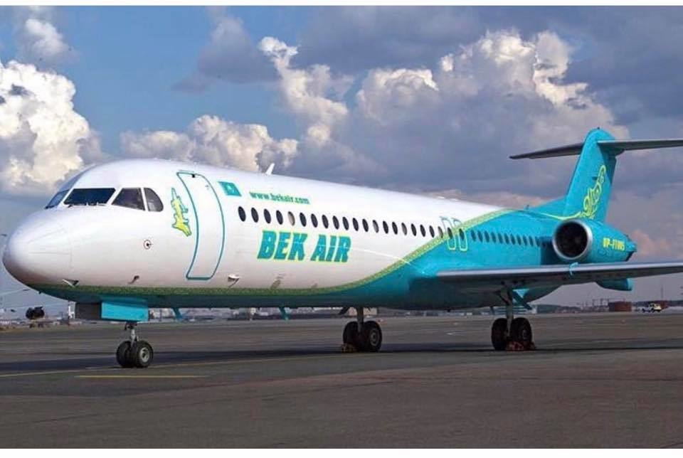 Un avion cu 100 de oameni la bord s-a prabusit in Kazahstan: Cel putin 14 morti