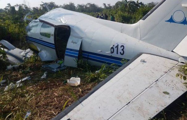 Un avion s-a prăbușit intr-o zona montana. Mai mulți morți și răniți