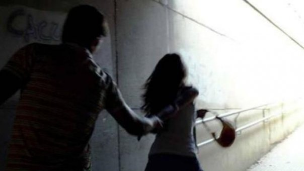 Un barbat din Sibiu a incercat sa rapeasca o fata de 7 ani de pe strada