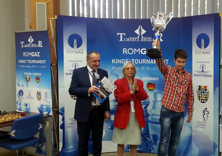 Un copil român, cel mai tânăr mare maestru internațional la șah