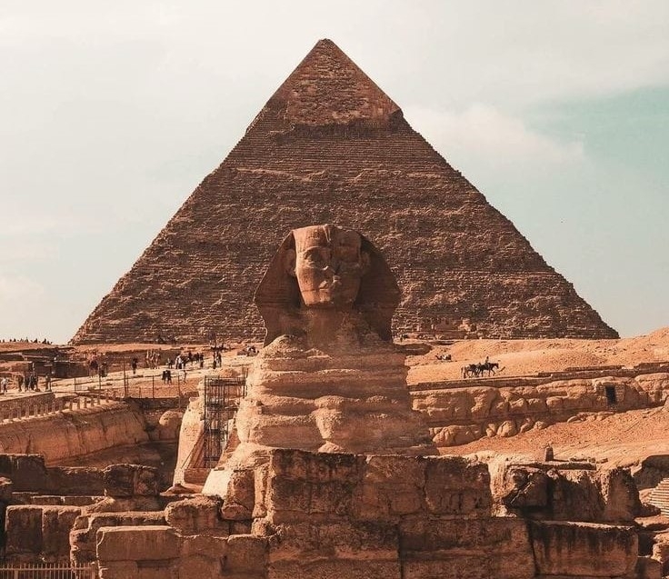 Un indiciu criptic lăsat la piramide, găsit. Nu le-a venit să creadă ce au descoperit: O megastructură sub Giza